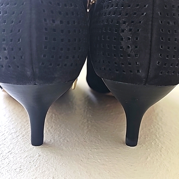 NWT, Franco Sarto Booties, 8.5 - Picture 5 of 9